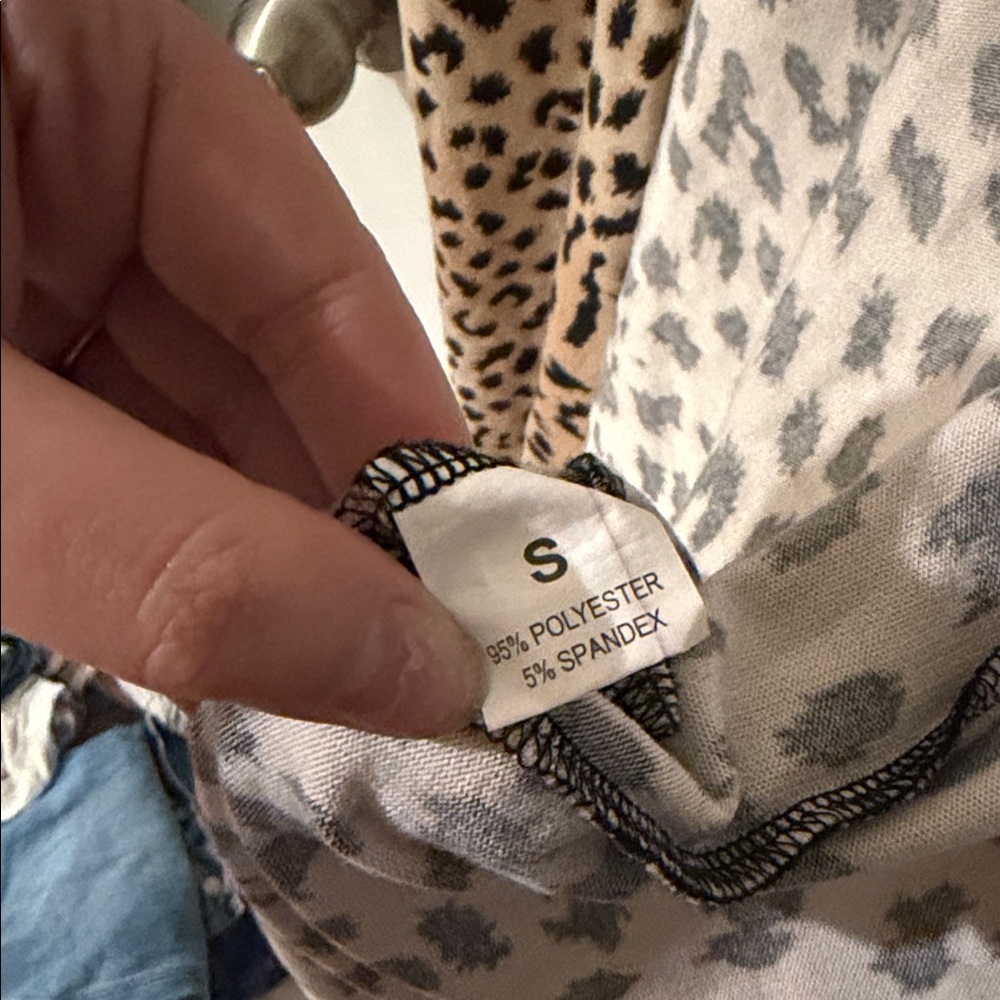 Leopard Print Long Open Front Cardigan Small - Picture 2 of 4